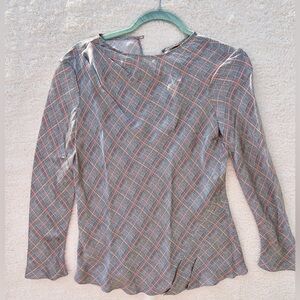 Giorgio Armani  100% Mulberry Luxurious Silk Blouse